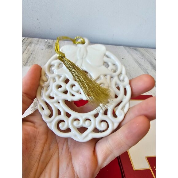 Lenox 2022 year to remember wreath ornament porcelain new 893691 Xmas tree - Picture 6 of 8